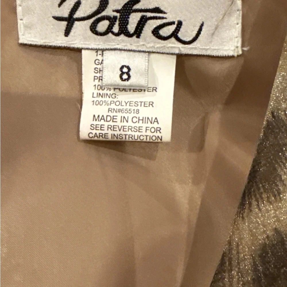 Patra Metallic Gold Animal Print blouse size 8 NWT - Picture 9 of 10